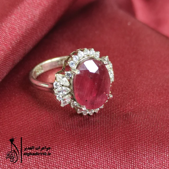انگشتر یاقوت قرمز زنانه